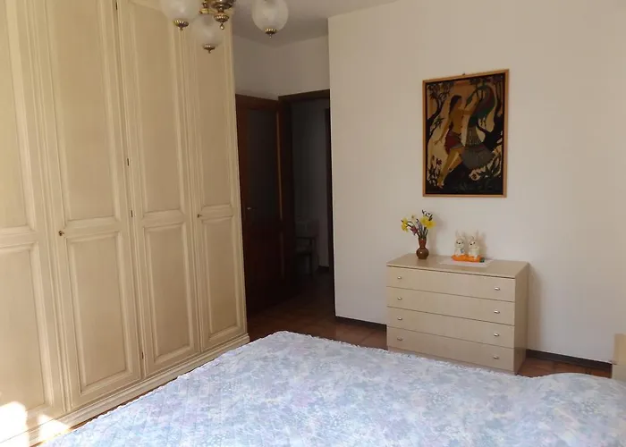 Rocca Вилла Марчиага